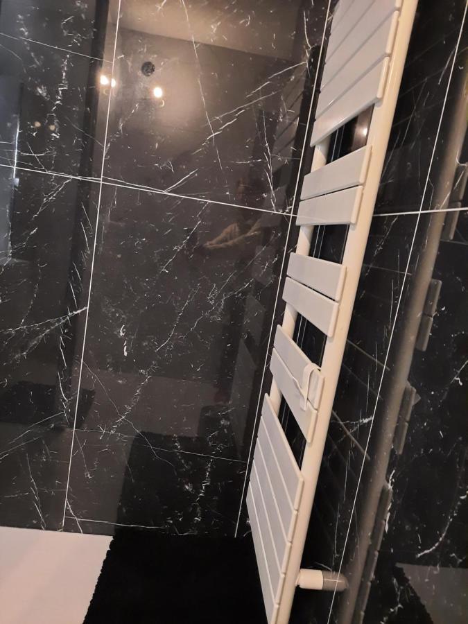 Mon Petit Paradis, Cassis Centre Apt 90 M2, 200 M Mer, Terr Plein Sud, Clim Park Prive Exteriör bild